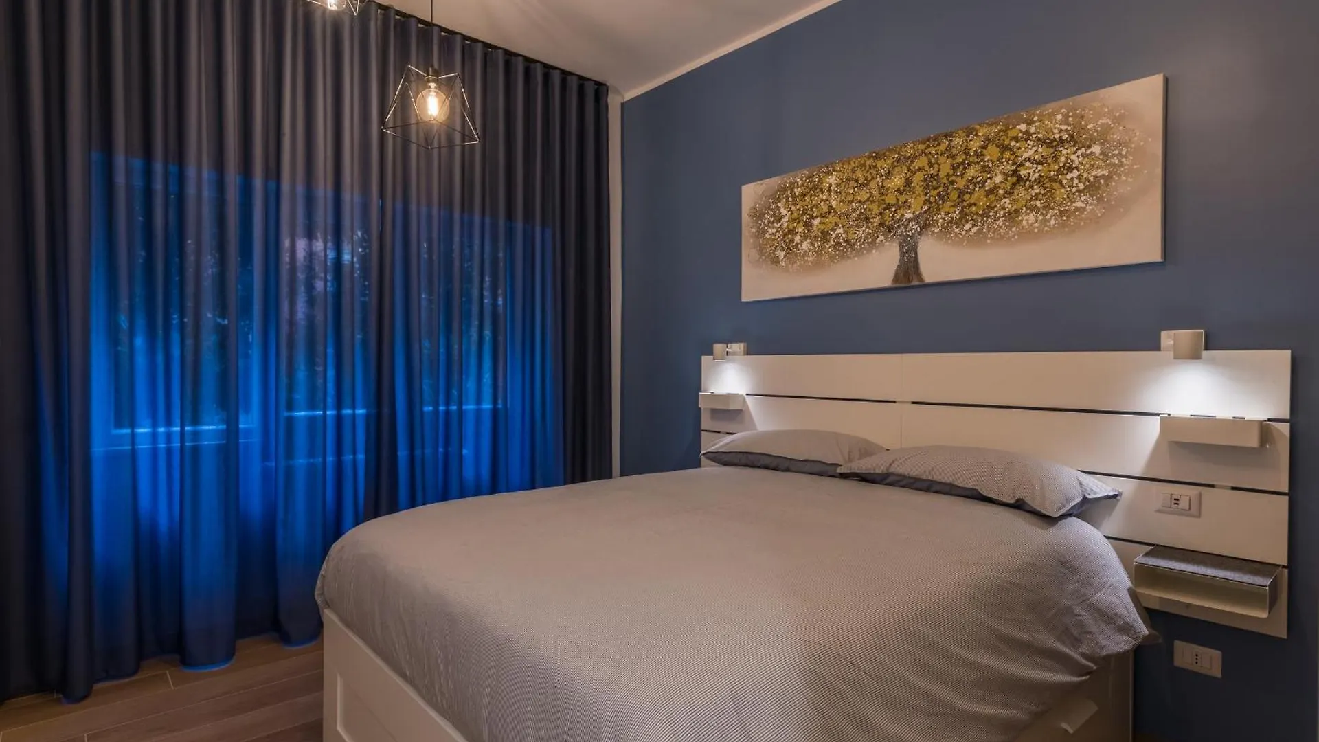 Super Comfort Pisino Street Rome