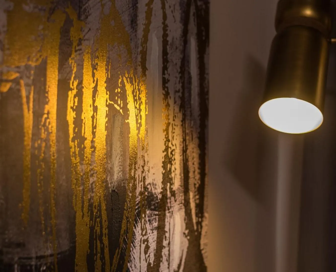 Super Comfort Pisino Street Rome