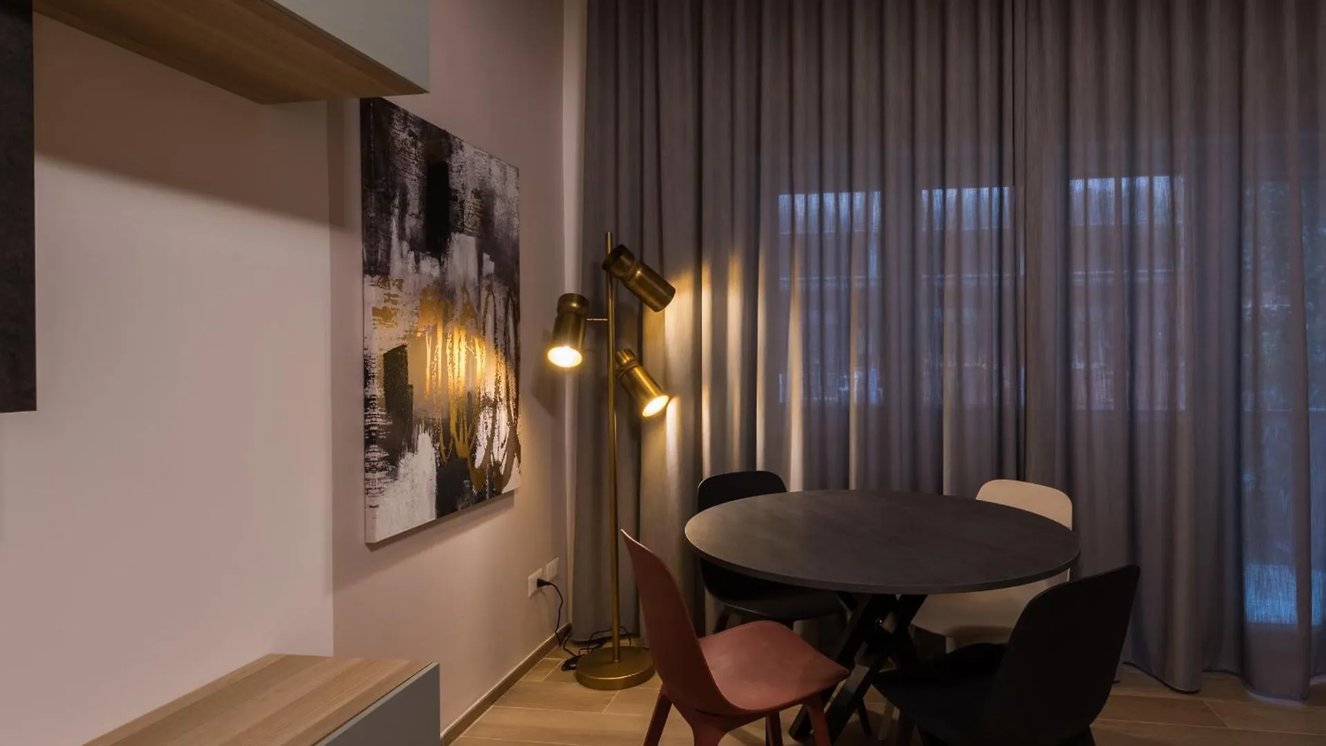 Super Comfort Pisino Street Rome 0*,  Italy